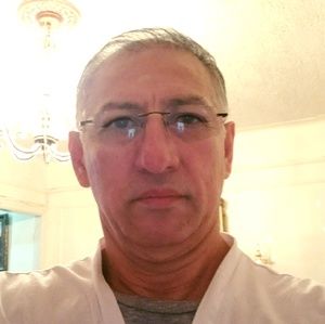 Meet your Posher, Luis